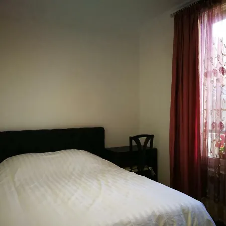 Kwatera prywatna Chambre Noisy *